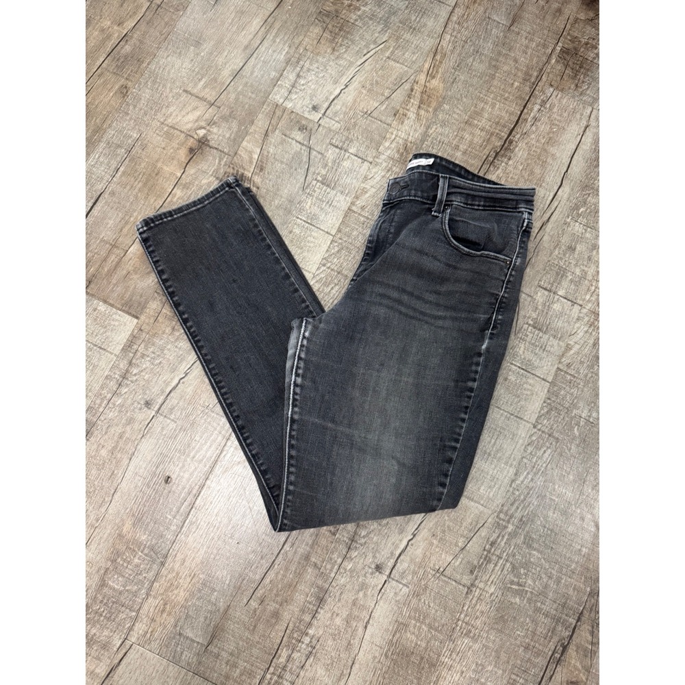 Levi Strauss Womens Classic Mid Rise Skinny Jeans Faded Black Size 14 Stretch